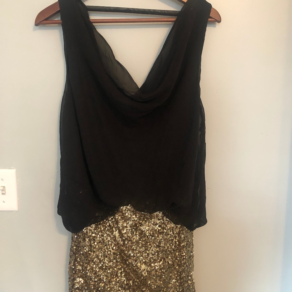 Gorgeous black and gold sequin dress